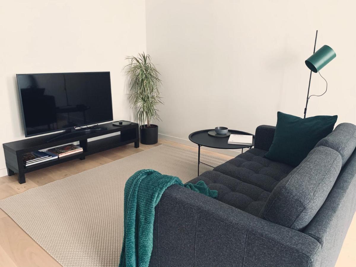 Stylish New Apartment In Riga Old Town - City Centre, Self Check-In, Walkable To Major Attractions Exterior photo