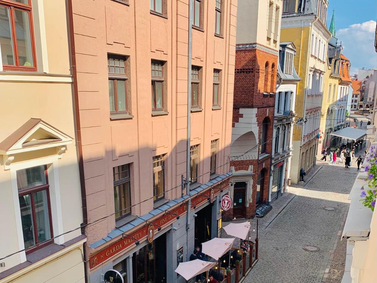 Stylish New Apartment In Riga Old Town - City Centre, Self Check-In, Walkable To Major Attractions Exterior photo