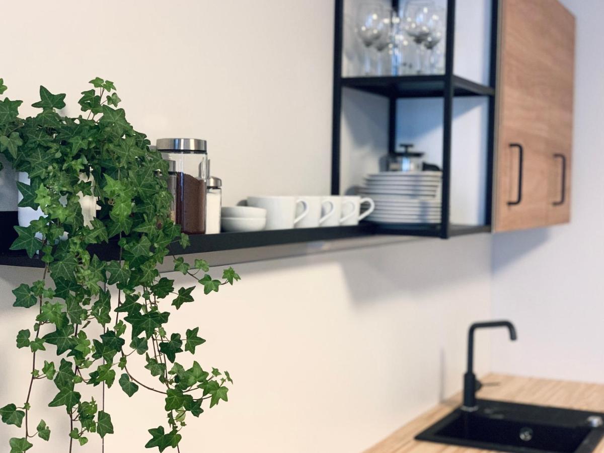 Stylish New Apartment In Riga Old Town - City Centre, Self Check-In, Walkable To Major Attractions Exterior photo