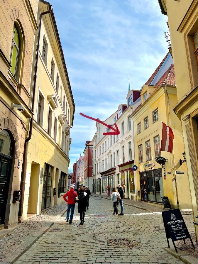 Stylish New Apartment In Riga Old Town - City Centre, Self Check-In, Walkable To Major Attractions Exterior photo